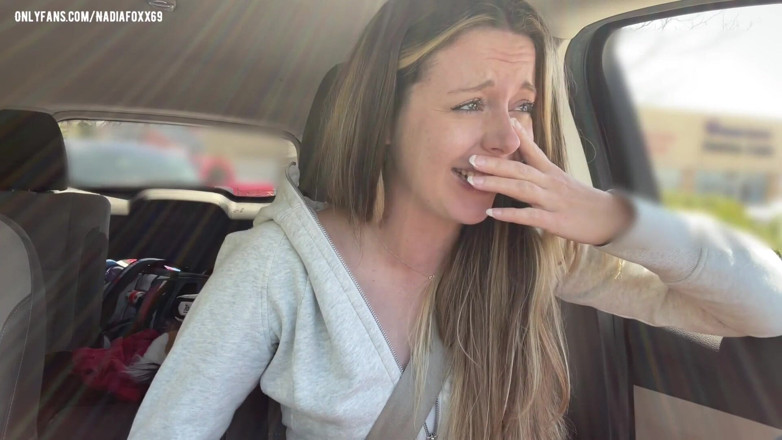 Nadia Foxx: Bir kamera kızı hayatının günü! Drive Thru + Mall'da yeni oyuncakları...