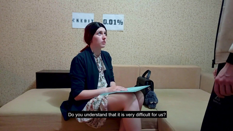 SweetAndFlow: Une femme est venue compenser le prêt de son mari...
