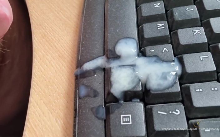Daddysmudge: Daddy Spunks on Keyboard in Office