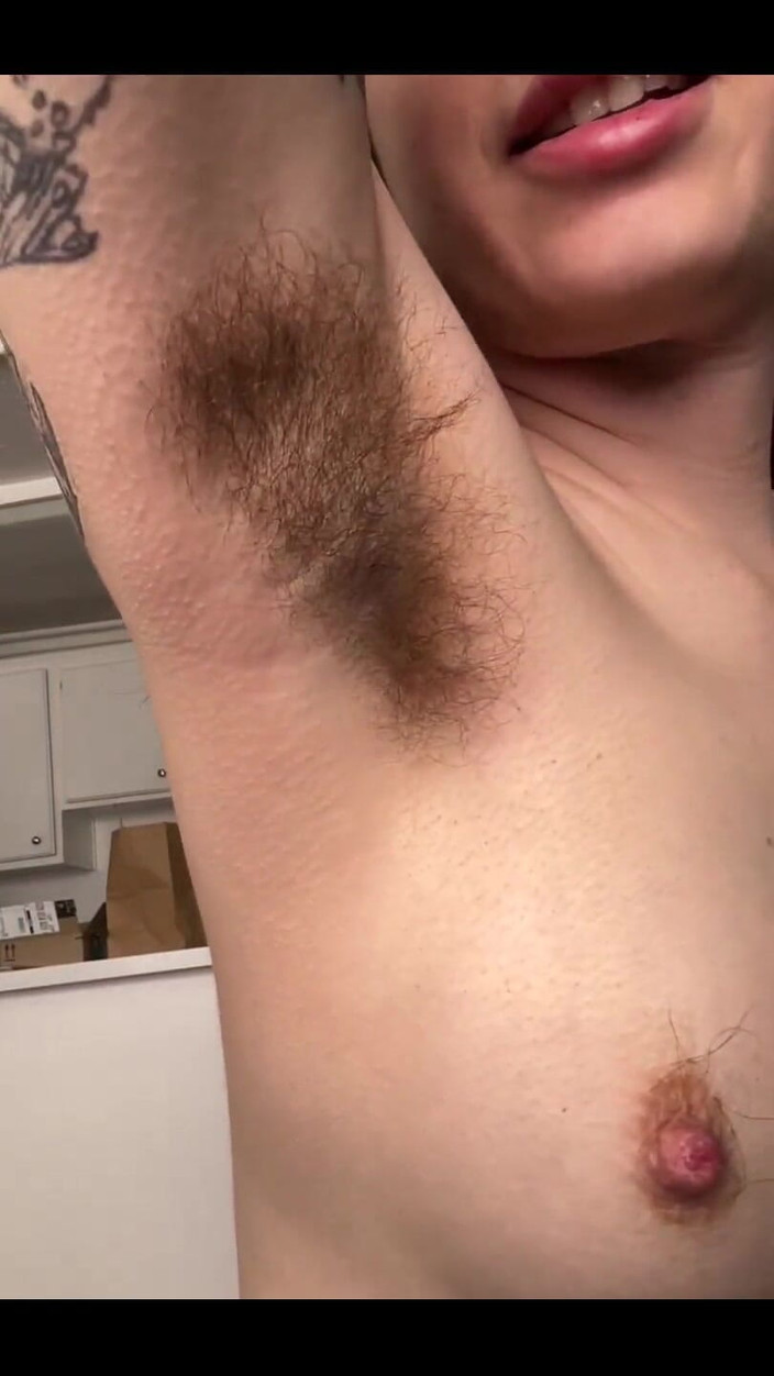 Pearlsage: Čichání mých sexy chlupatých podpaží