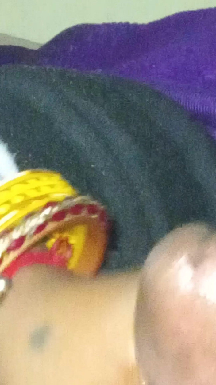 RushiTripathi2025: Masér nevlastní sestra v právu