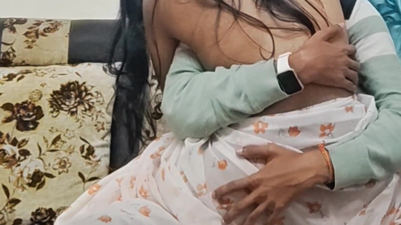 Sweet Spice: Dulce Didi puta follada con hermanastro - parte 1