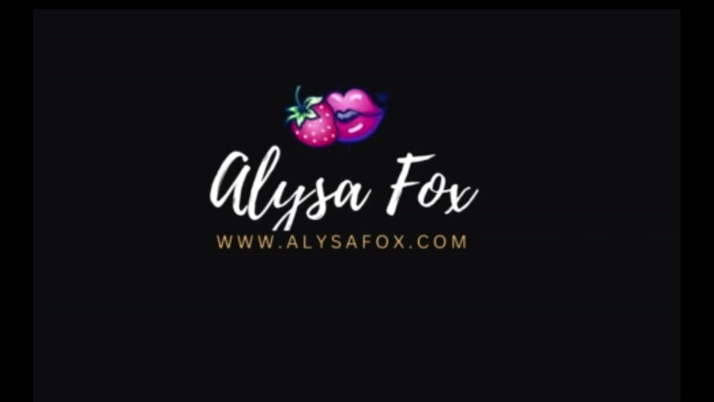 Holly Kitten: 买我lipgloss口交性交