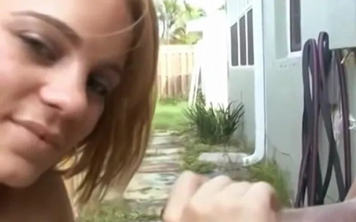 Homegrown Handjob: Kirra Gives an Awesome Handjob