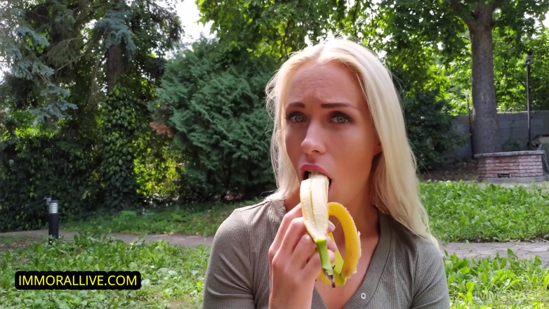 Immoral Family: Bitchy blonde takes virginity of stepbro - Hot stepsis comes home...
