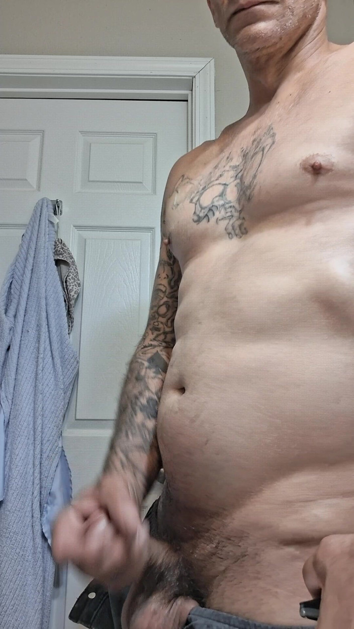 King696: Accarezzando questo cazzo