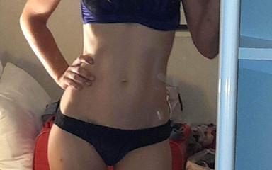 QueenSavage85: Lavoro in gola