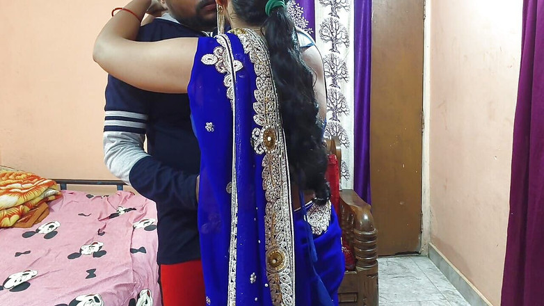 Sona bhabhi: Nevlastní sestra chce můj velký kuchař s polibkem