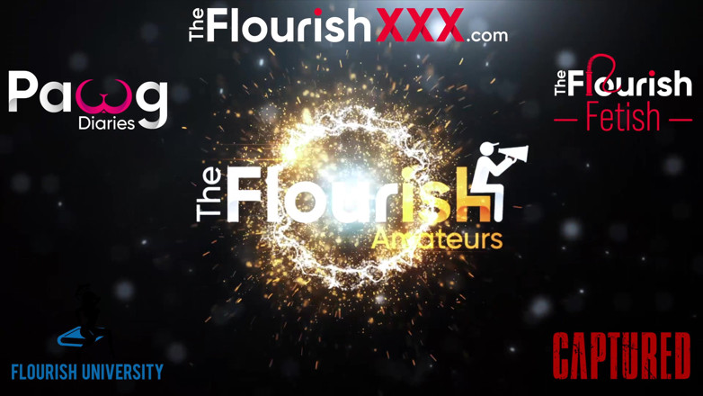 The Flourish XXX: Brick Cummings ve orta yaşlı seksi kadın suzanne holly bakış...