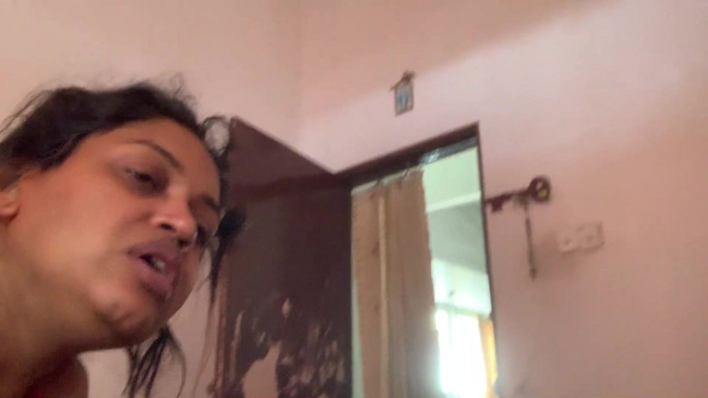 Tina Baby: Kouřím ho, dokud mi neplní ústa