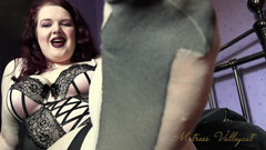 Mxtress Valleycat: Adoratoare legată cu firul