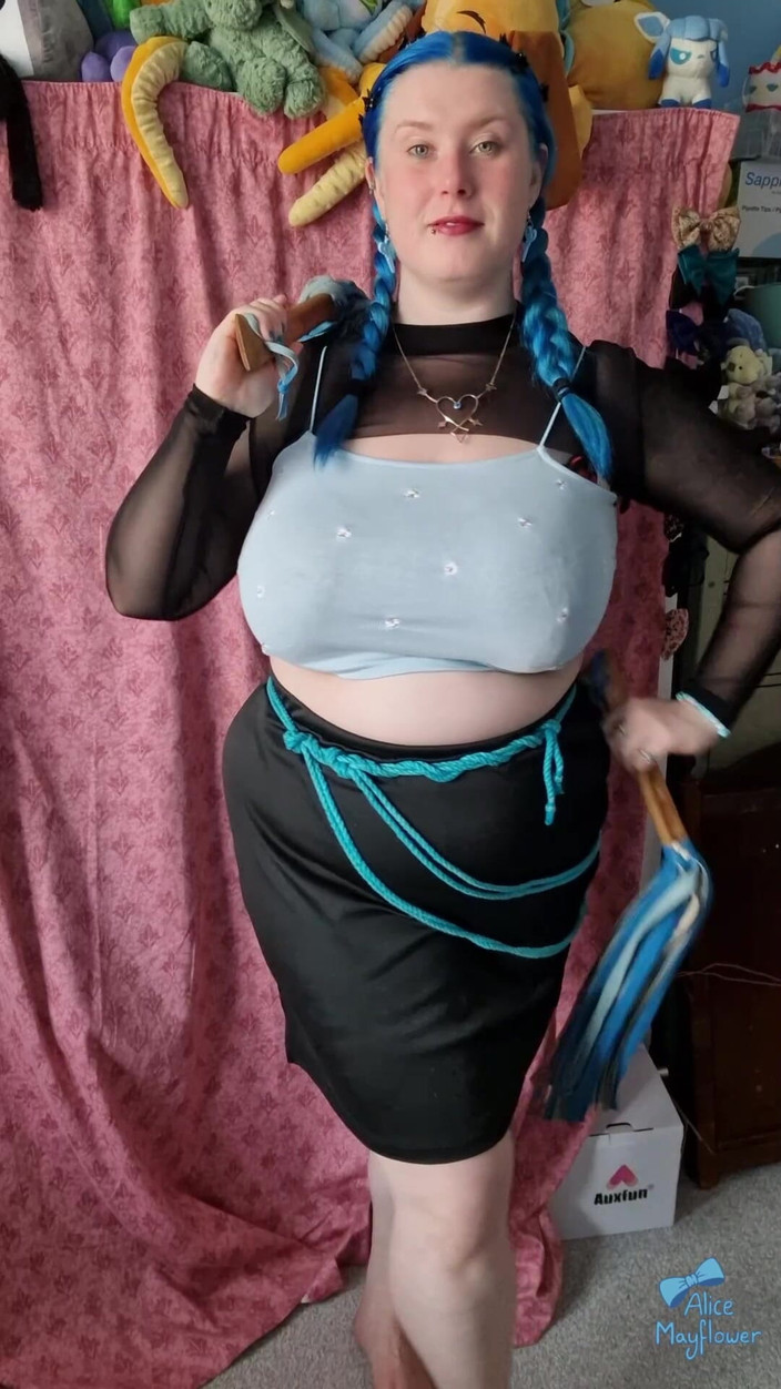 Alice_Mayflower_Scottish: Tiktoks de 2025 - fille solo