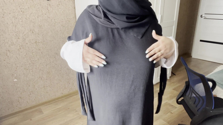 Lux Eva: De hete vrouw van een vriend geeft aftrekinstructies