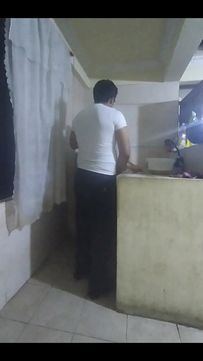 E-Alfa: Jika awak mahukan kenaikan, biar saya kongkek awak sebelum isteri...