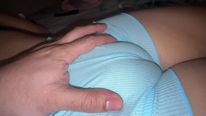 SENSESEX: อย่าบอกพ่อของคุณ - แม่เลี้ยงและลูกเลี้ยงชายในห้อง