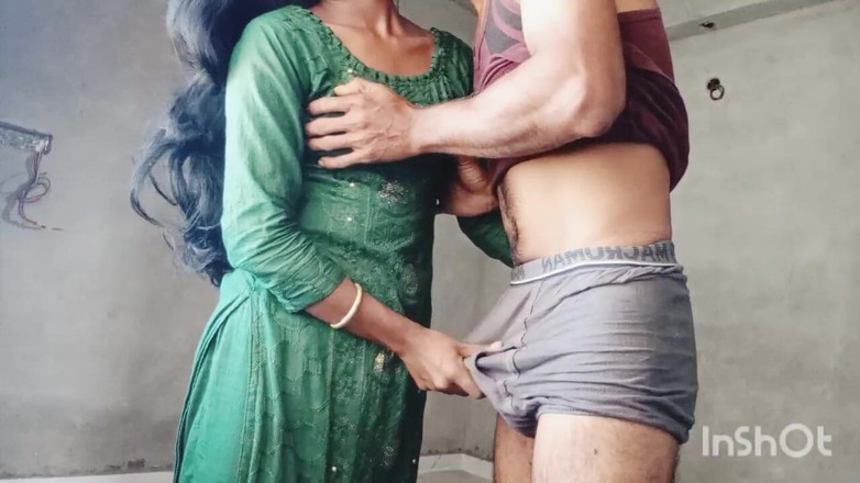 AmpleOunce283: Fată desi prietenă și iubit sex la o clădire nouă