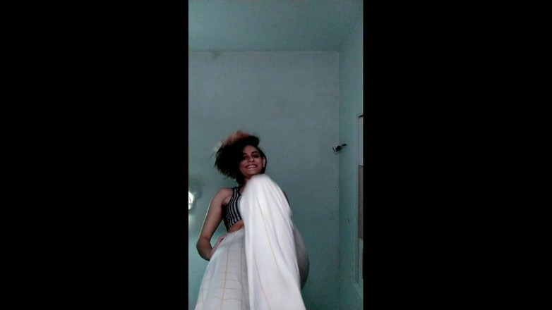 Ms Candy Bunny: Схованки