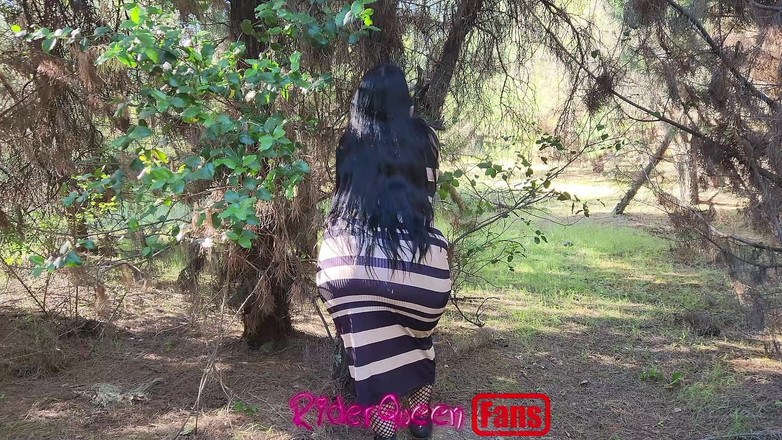 Riderqueen BBW Step Mom Latina Ebony: Riderqueen Singur, în aer liber, videoclipuri pentru fani
