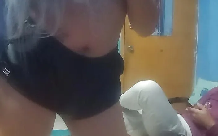 Trestetillassi: He Is Dancing Sensually to Get Your Attention