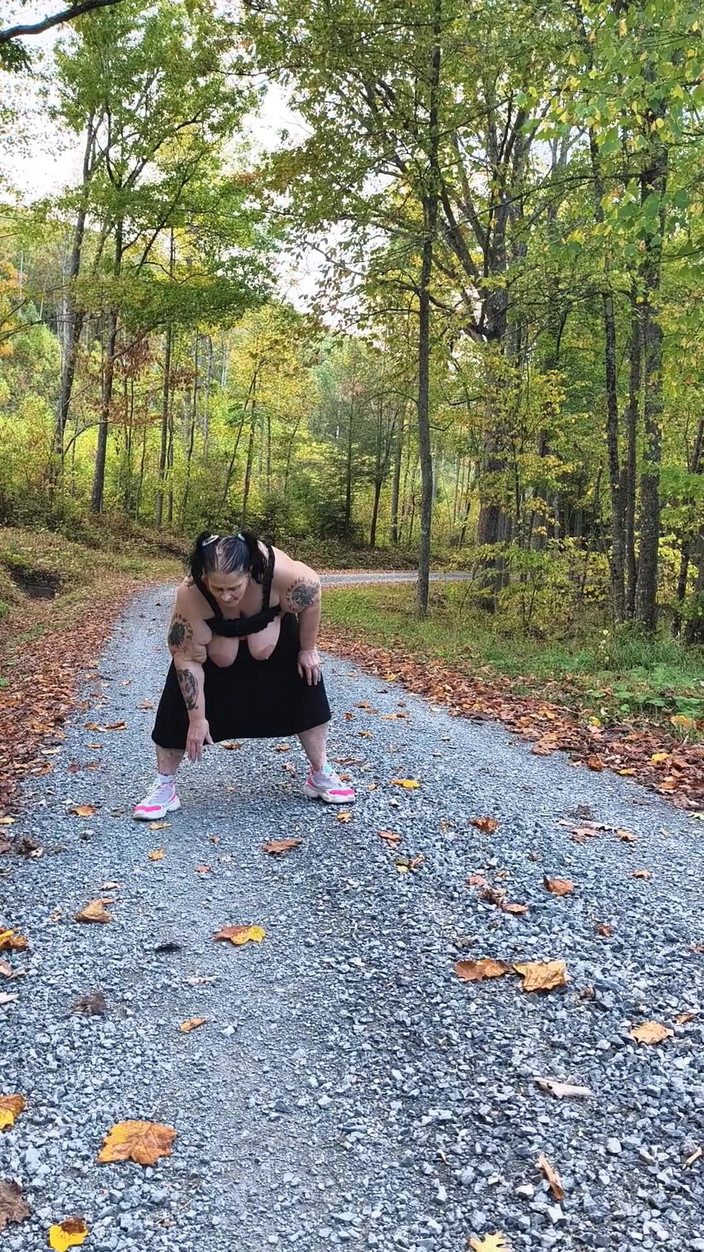 HerculesnVENUS: W drodze na wsi ta dziwka tryska ładunkiem