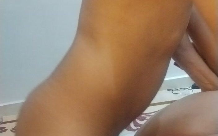 FackerMamie: Je suis un homme très coquin au sujet du sexe...