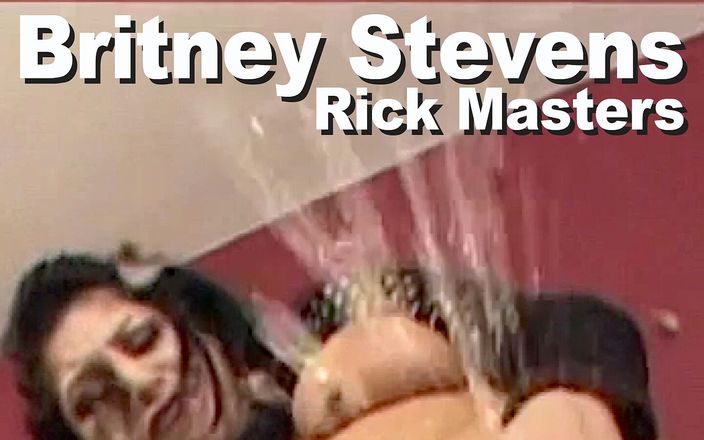 Edge Interactive Publishing: Britney Steven și Rick Masters sug futai cu ejaculare facială Gman1228