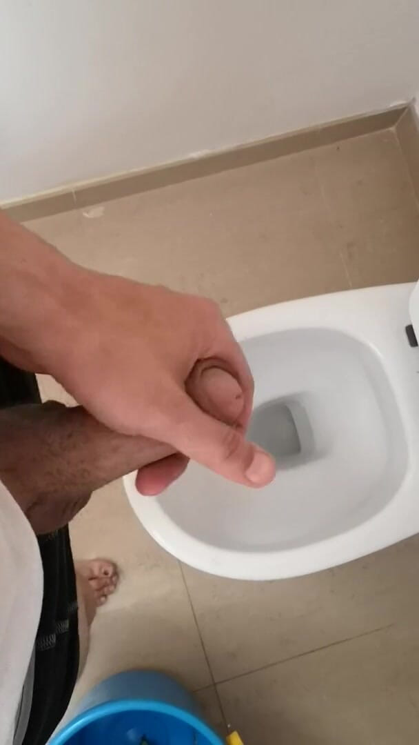 Rafael Torreano: Cara quente e dotado filmando seu pau enquanto masturba uma...