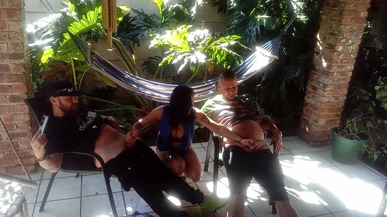 MysticBella: Dekat luar di Taman Adalah Tempat Ia Semua Turun