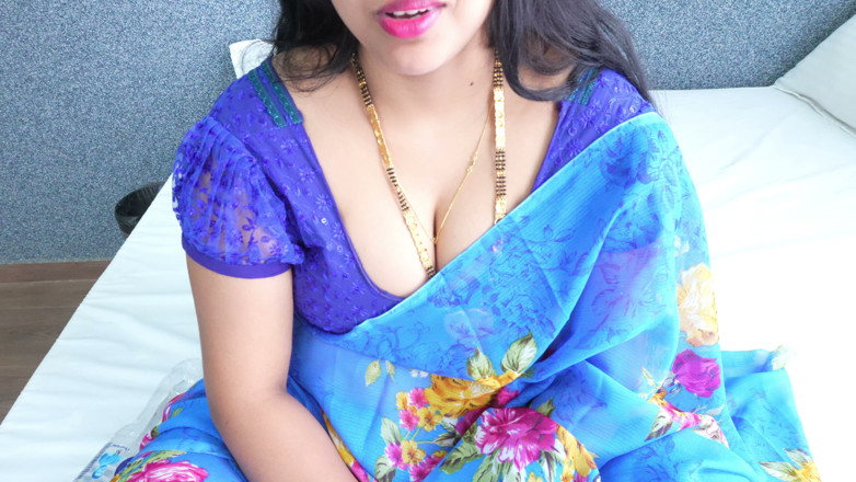 Pari bhabhi: Hoje fiz o trabalho azul do meu padrasto e o...
