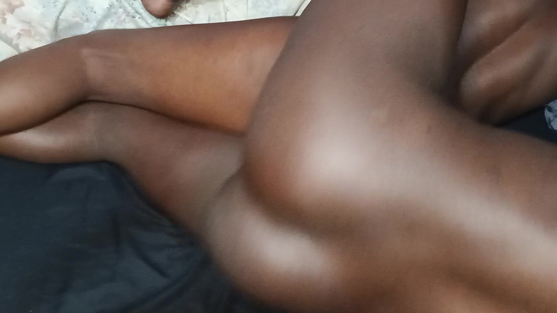 SPICYIT: तेल से सनी मेरी सौतेली बहन के पास कुछ अच्छा समय था