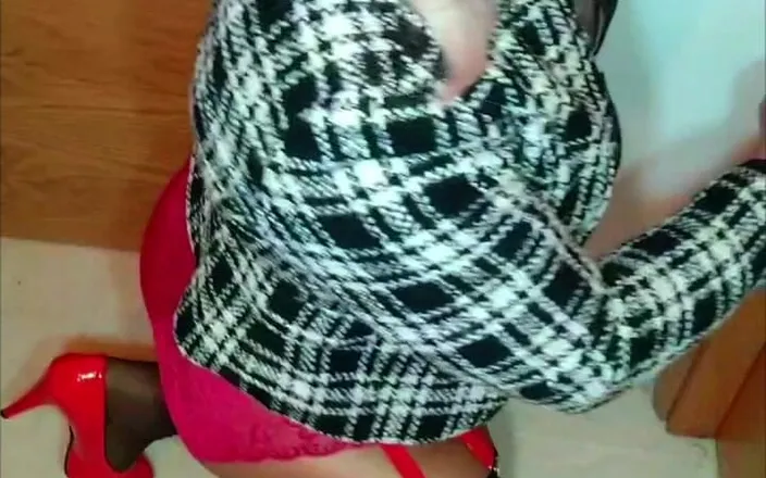 Emma Browne: Secretary Cum in Stockings