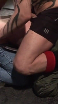 Fetish Twink dan Lelaki Dalam Permainan Keras Di Tingkat Atas Berlin