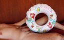 Inflatable Lovers: Jogo de anel de natação