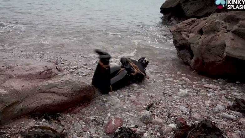 UKCuteGirl Lucy Lauren: Begging to Be Tied up in 8mm Beuchat - Wetsuit Girl Struggles...