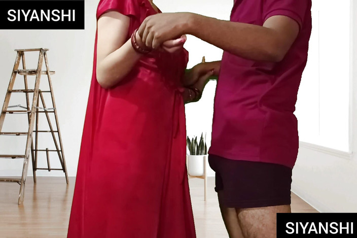 Siyanshi: Nevlastní máma ošukaná jejím nevlastním synem sama doma