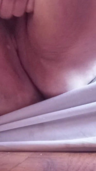 Fat Pussy Play