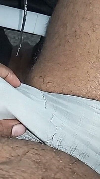 Mein großer schwarzer schwanz lutscht und möpse lecken