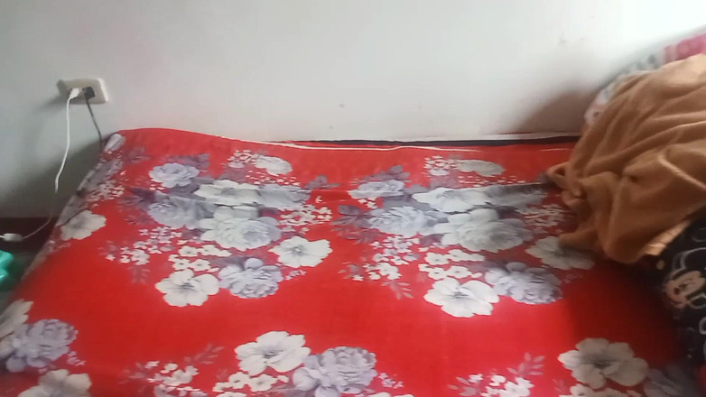 Talahib23: Это так вкусно глубоко заглатывать хуй, смешанный с сыром