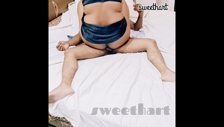 sweet girl: Ma copine pulpeuse est sexy et veut ma bite dans...