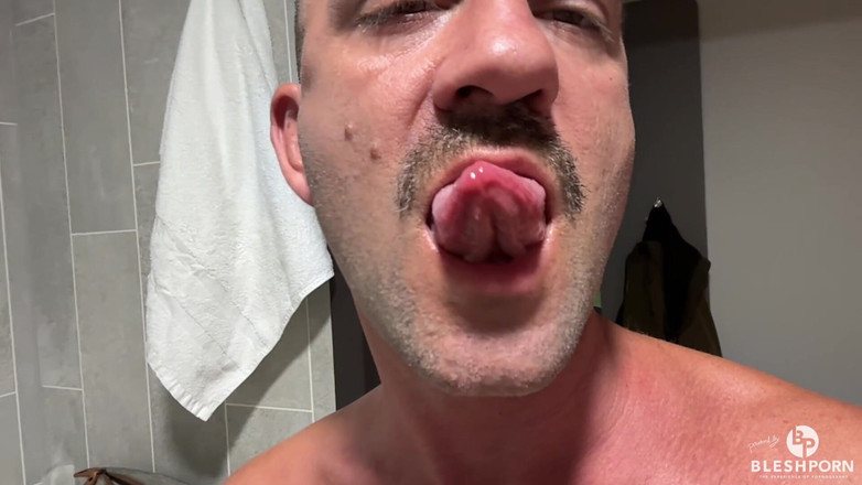 bleshporn: Caresse ta bite avec Tim Blesh