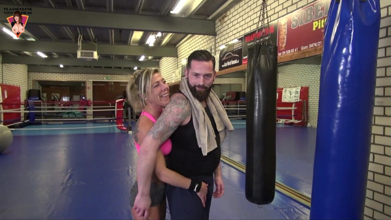 Flemish Filth: Nikky Clarise se fute în sala de sport