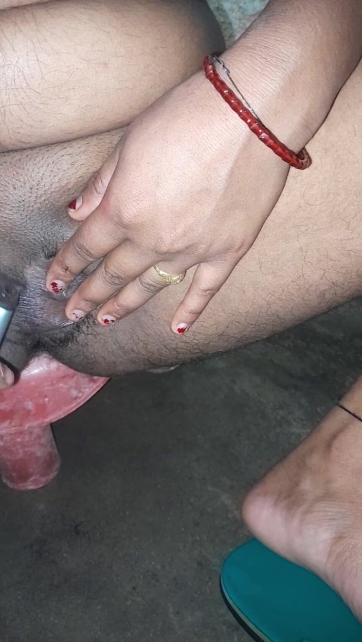 Midnightsiren: Ich dusche heute im Badezimmer, ich spare heute.