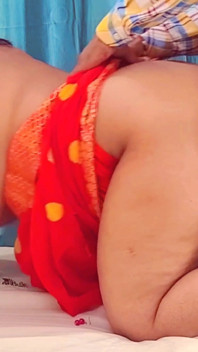 Super hete Bhabhi pijnlijke neukpartij met creampie-videoscène