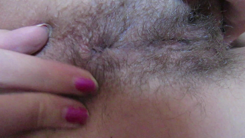 Cuteblonde666: Záběr zblízka na škádlení a prstění chlupatých zadků