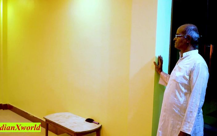Indian Xshot: Bela universitária em sexo erótico quente com velho professor! Indiana...