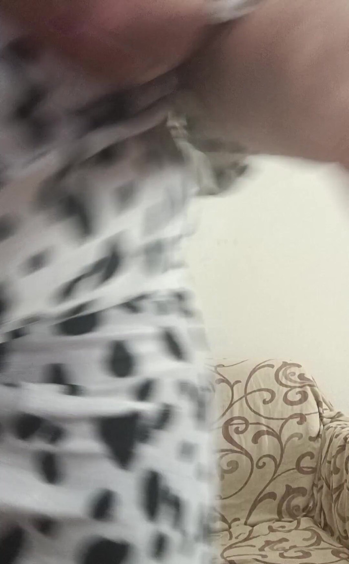 Nina Doll: Vaše osobní kravská děvka je tady ... Mooooo