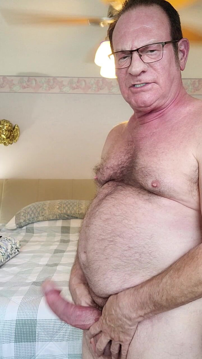 DaddyLNargo: Opa ist heiß