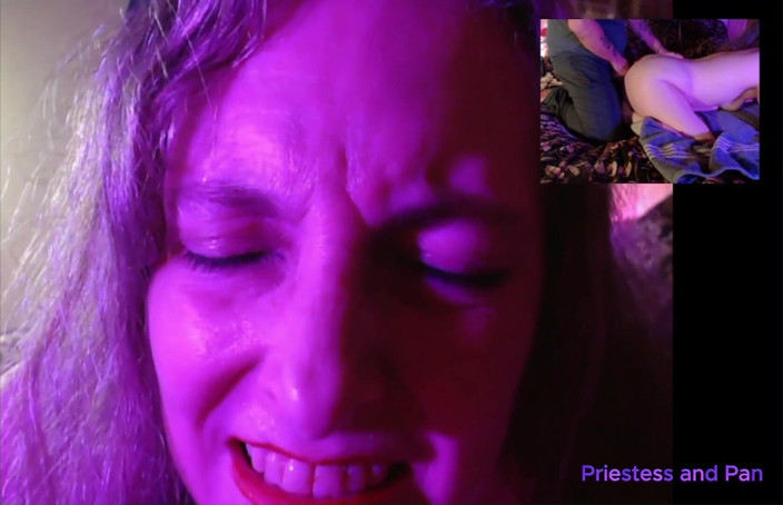 Elaras Pan: Elara en Pan hebben wat speeltijd met een anaal einde...