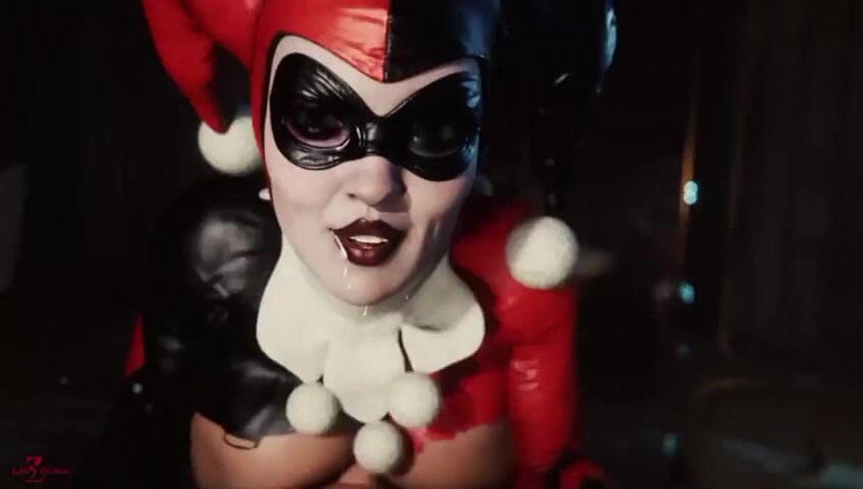 Divide XXX: Dezmall - Harley Quinn Crazy Bang Bang