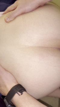 Samantha BBW în lenjeria ei roz este futută